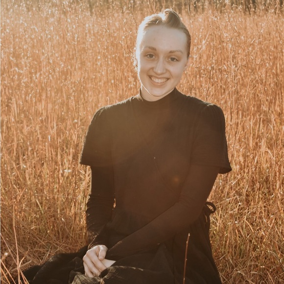 Meet your Posher, Maddison - Picture 7 of 8